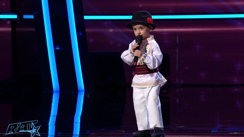 Pe urmele Cleopatrei Stratan. Un puşti din Chişinău, aplaudat în picioare la „Românii au talent”
