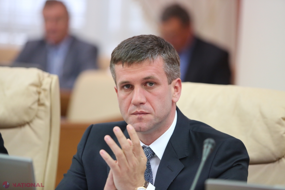 Fostul șef al SIS, Vasile Botnari, va fi rejudecat în dosarul expulzării profesorilor turci din 2018