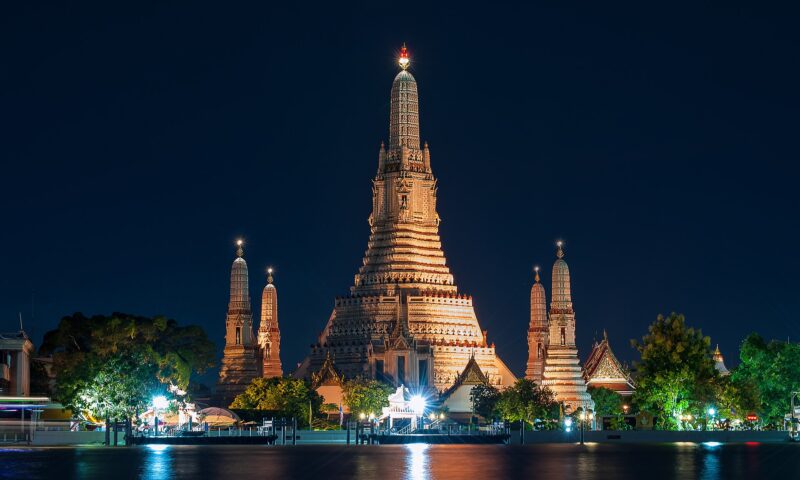 Thailanda schimbă regulile pentru turiști. Șederile fără viză se înjumătățesc de la 15 septembrie