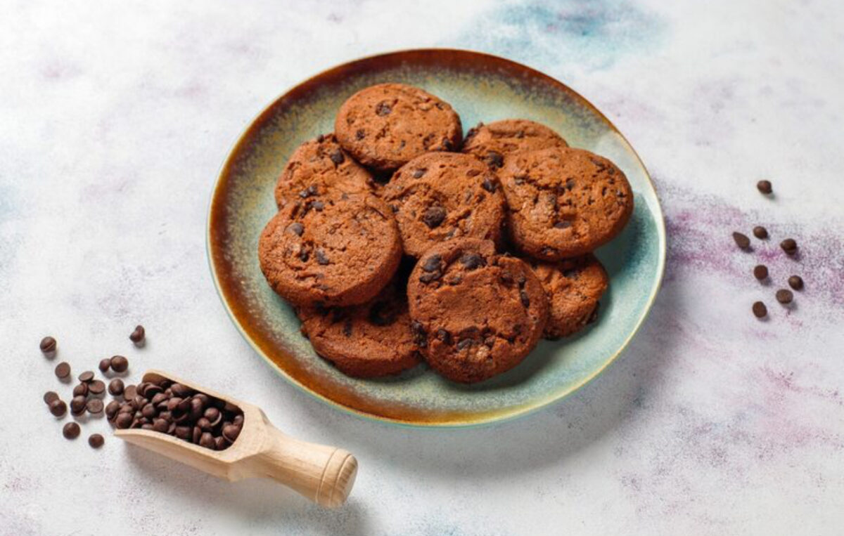 Cum pregătești cele mai fragede fursecuri cu fulgi de ovăz și cafea. Gustarea ideală pentru diminețile reci