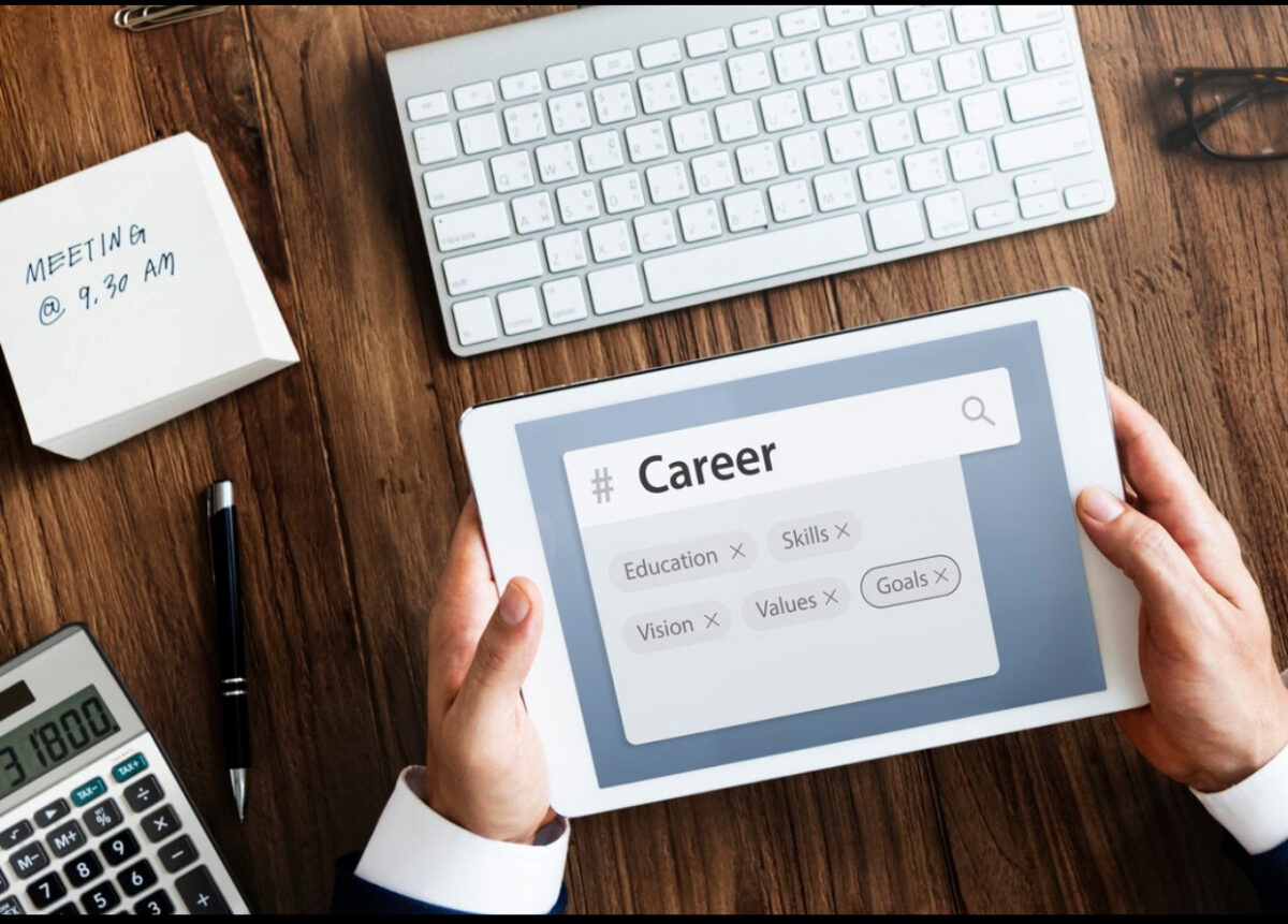 Joburile fantomă, o capcană pentru candidații aflați în căutarea unui loc de muncă. Strategia ascunsă a angajatorilor