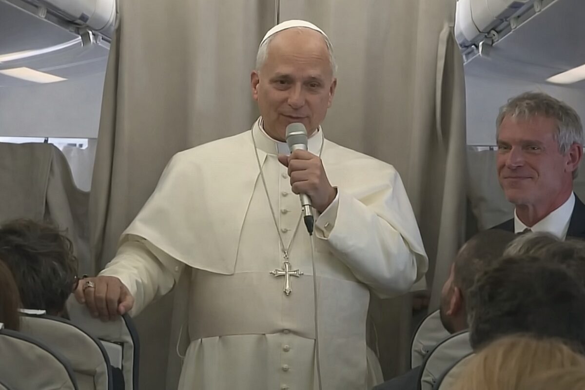 Papa Leon anunță primul turneu extern major din 2026