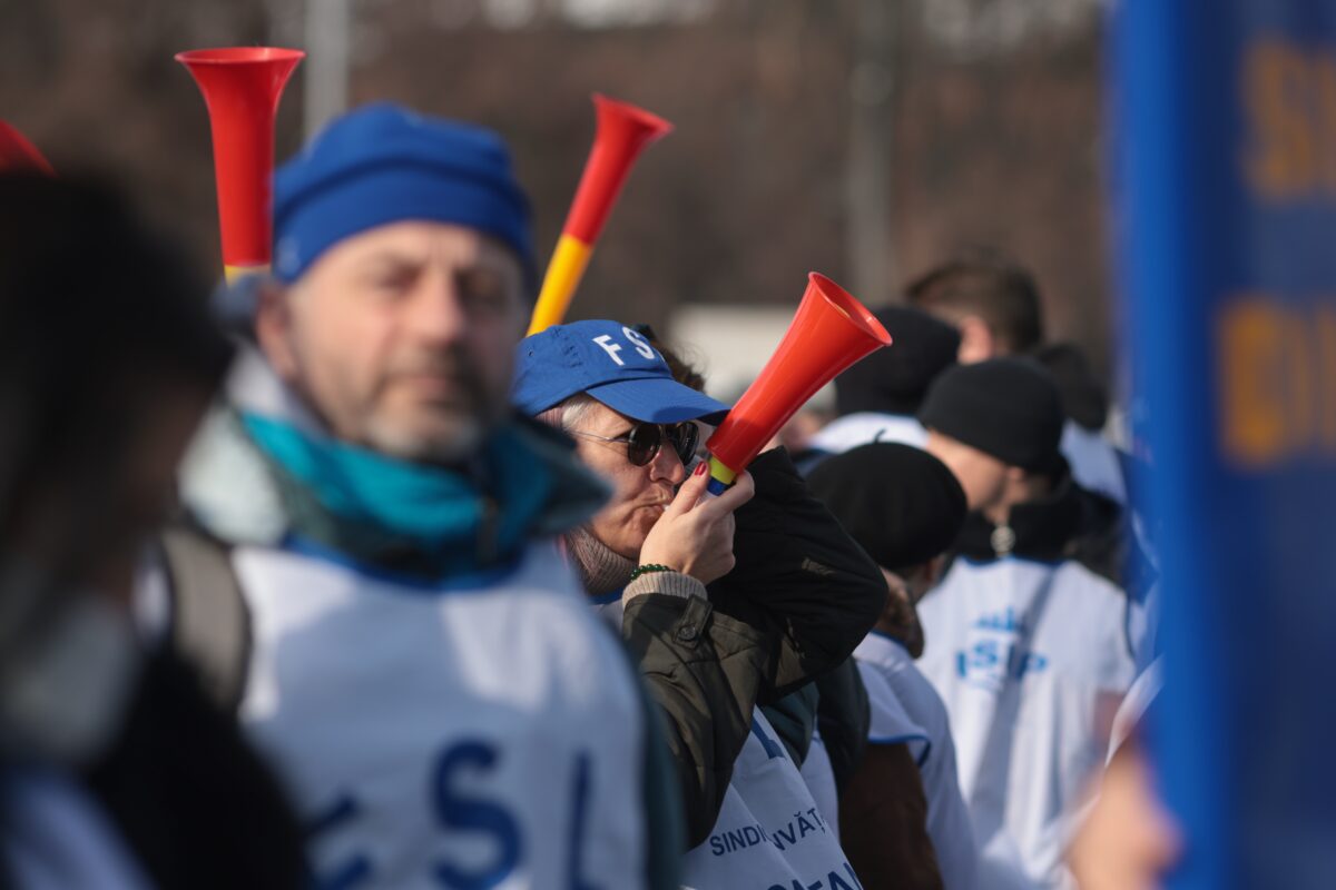 Mii de copiii de clasa a VIII-a, lăsați baltă de profesori în cel mai important moment. Simularea, boicotată în 130 de școli