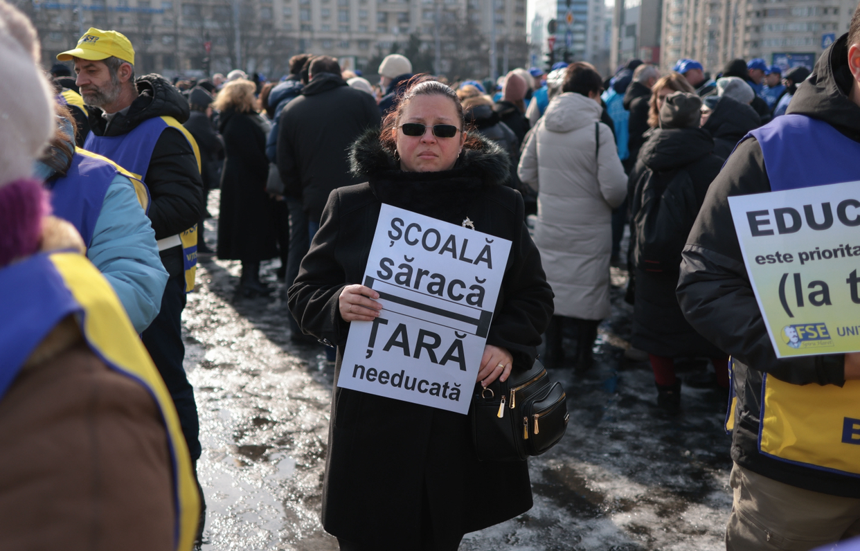 Mirel Curea: Cred că este o distrugere gândită, programatică, sistematică, a prestigiului profesorilor