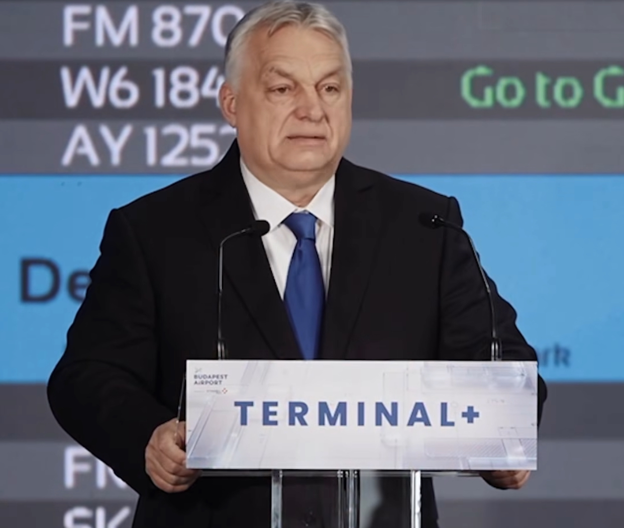 Apropiații lui Viktor Orban au pus ochii pe spațiile în care funcționează ATAC Hiperdiscount by Auchan din România