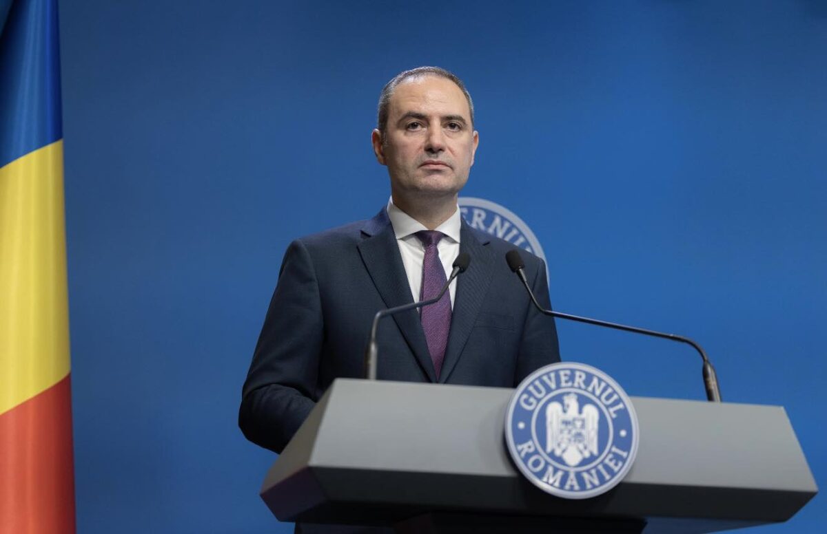 Ministrul Finanțelor anunță o evoluție favorabilă a bugetului. Deficitul s-a redus considerabil