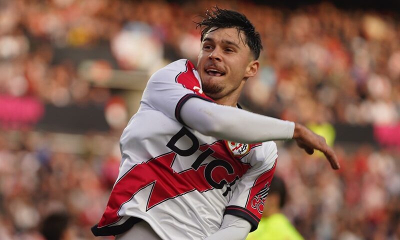 Moment special pentru Andrei Rațiu, românul pentru care Barcelona a pregătit 25 de milioane de euro