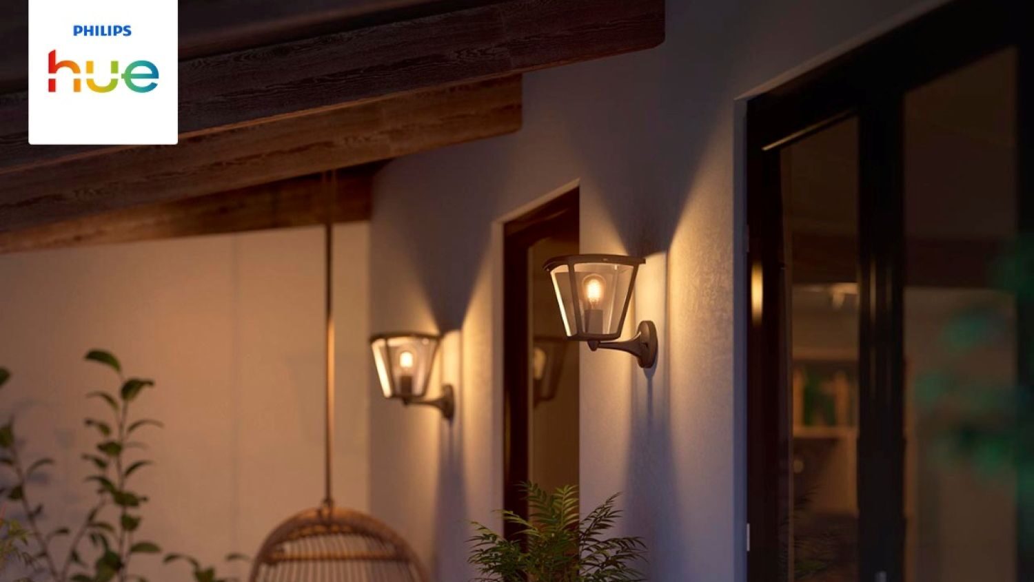 Cele mai bune becuri inteligente care își reglează temperatura și nuanțele