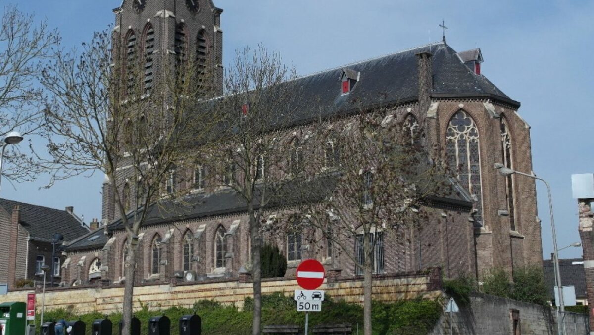 Rămășițe vechi, posibile ale lui D’Artagnan, descoperite sub Biserica Sf. Petru și Pavel din Maastricht