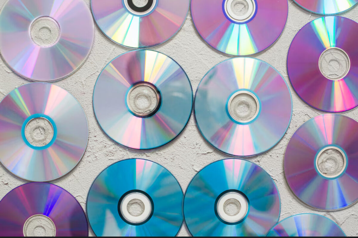 CD-urile vechi, aur în gospodărie. Cum le poți folosi primăvara