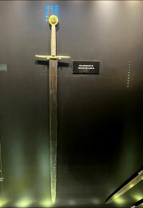 Ștefan cel Mare și Papa Sixt al IV-lea - o scrisoare și o sabie legendară - o analiză completă în Evenimentul Istoric 96