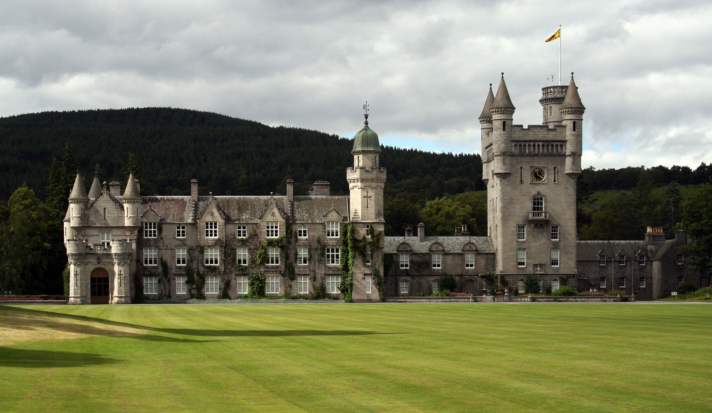 Testul Balmoral, ritualul discret prin care familia regală britanică își evaluează noii membri