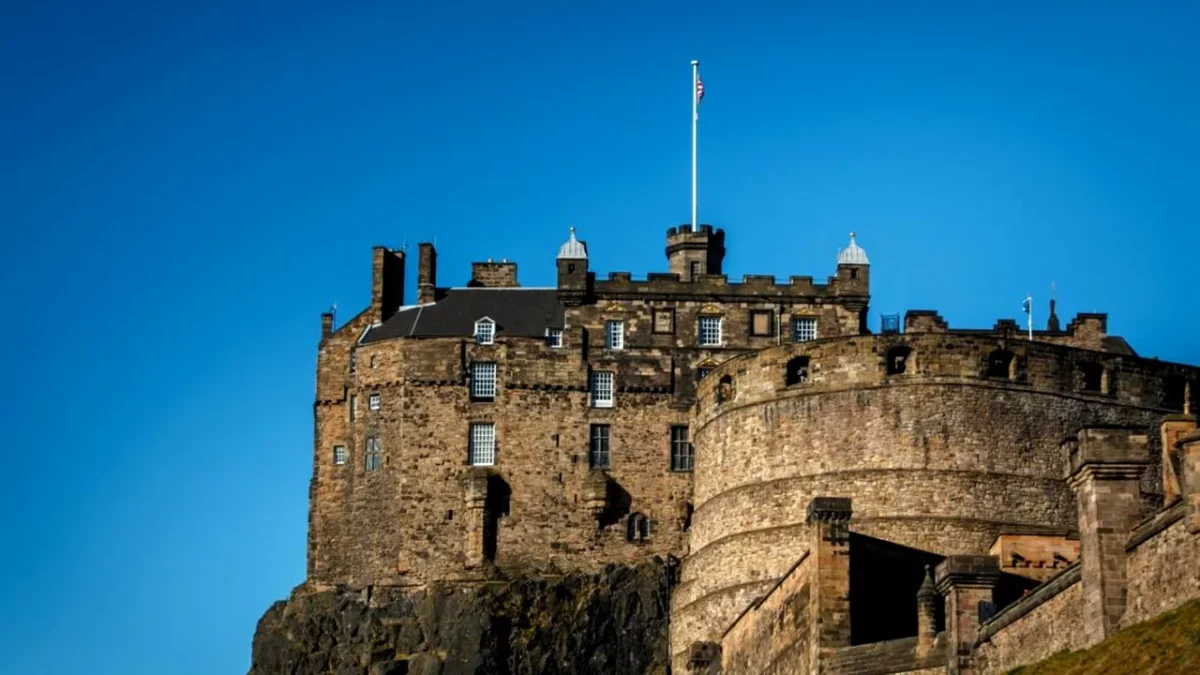 Arheologii au găsit cel mai vechi pistol din Europa, lângă un castel german