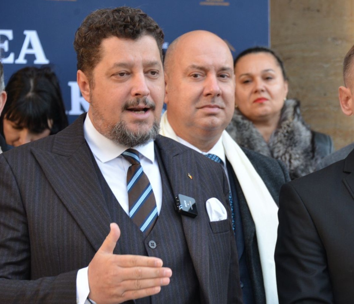 Claudiu Târziu acuză lipsa de reacție a Guvernului. Statul ar câștiga mai mult din scumpirea carburanților