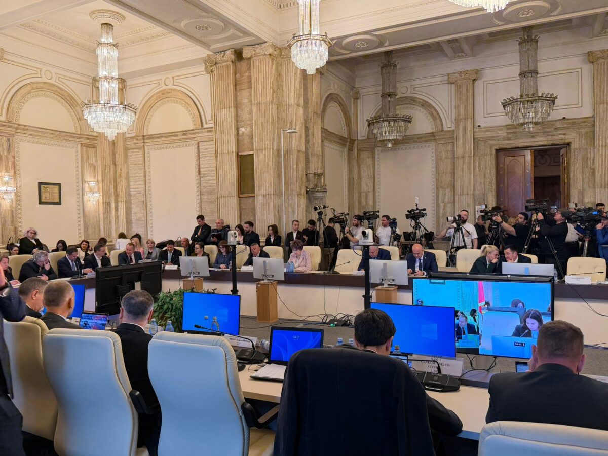 Alianțe neașteptate în Parlament. Amendamentul PSD a declanșat dispute între toate partidele