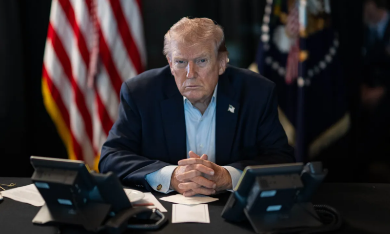 Donald Trump amenință Regatul Unit cu impunerea unor tarife vamale ca răspuns la taxa pe serviciile digitale