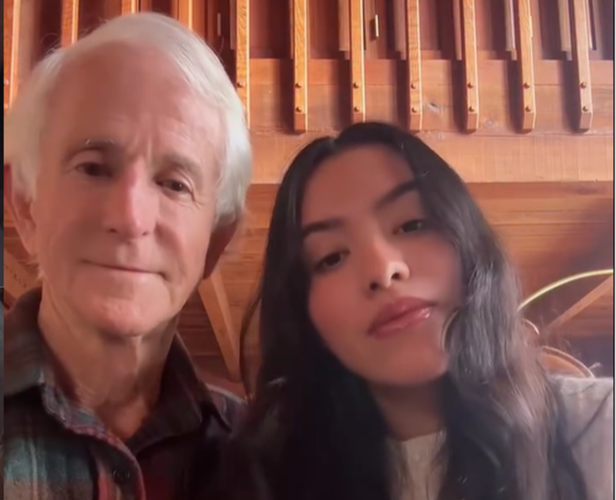 Diana a stârnit o avalanșă de reacții când s-a afișat cu partenerul de viață, mai mare cu 51 de ani