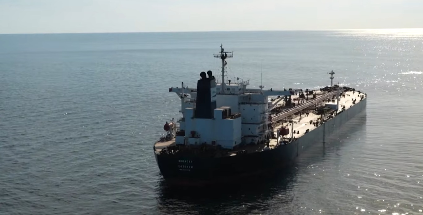 Marea Britanie permite interceptarea navelor din flota fantomă rusă în apele sale