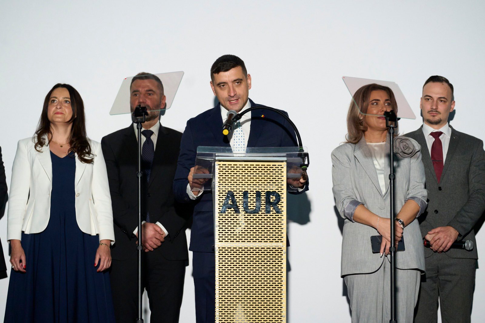 AUR a anunțat că va participa la consultările de la Cotroceni. Cine face parte din delegația care merge la Nicușor Dan