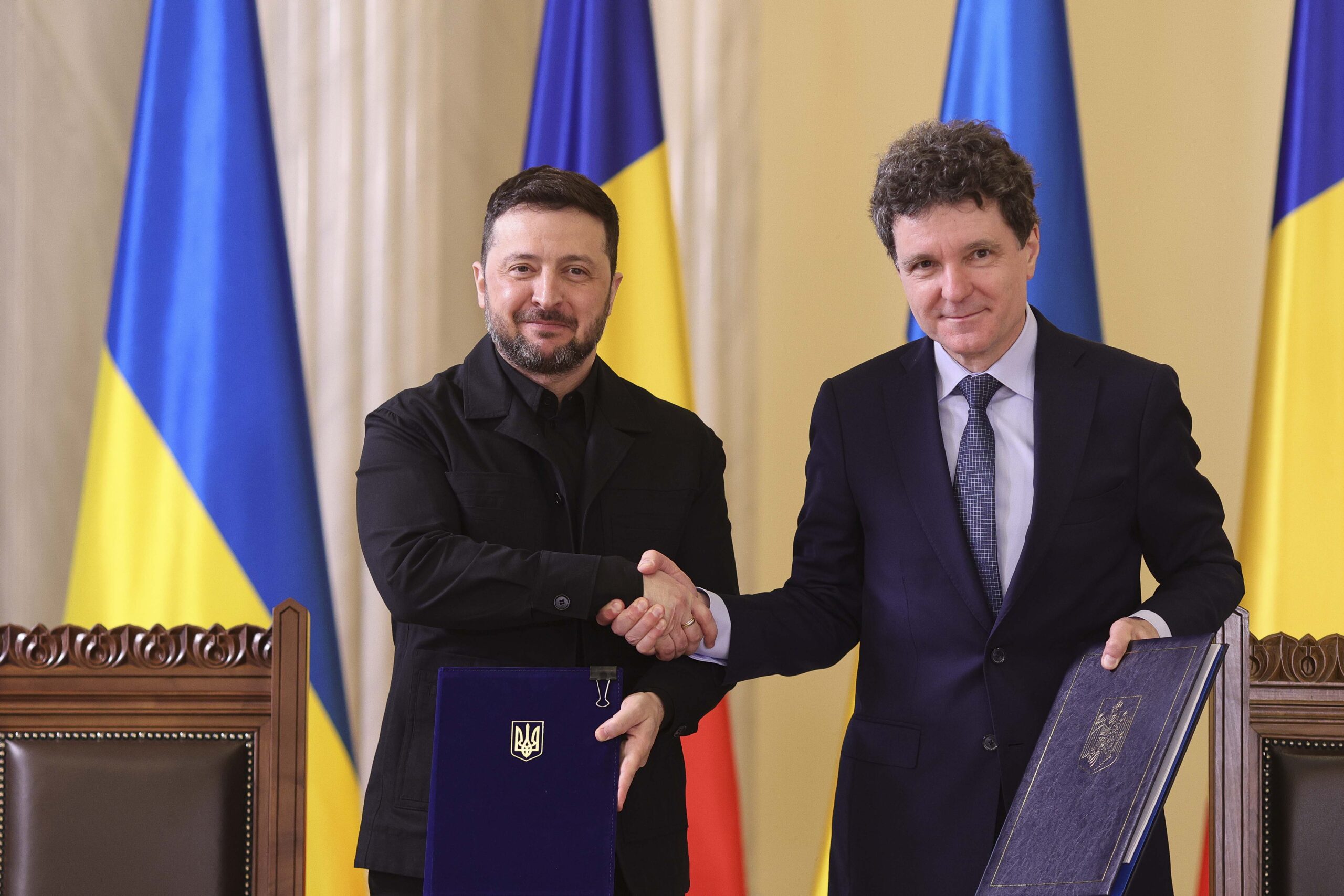 Ambasadorul Rusiei la București, după vizita lui Zelenski: România furnizează Ucrainei tehnica militară sovietică din depozite