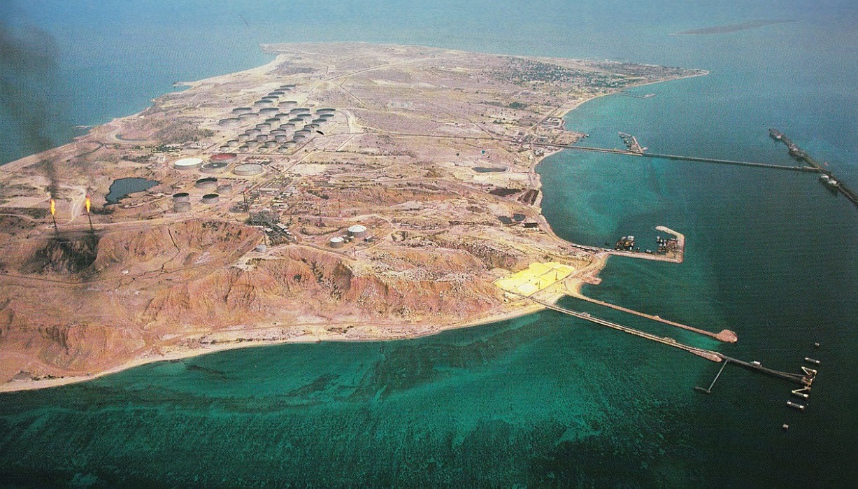 SUA atacă insula Kharg, dar deocamdată evitând instalațiile petroliere