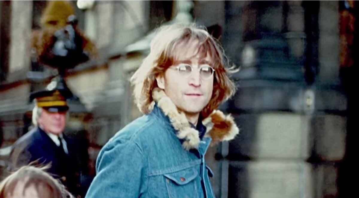 Sumă uriaşă pentru pianul lui John Lennon. Instrumentul a fost vândut la o licitaţie în New York