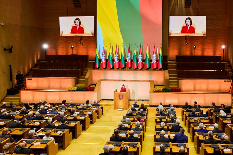 Maia Sandu în Parlamentul Lituaniei: Integrarea în UE nu e doar o opțiune, ci o chestiune de securitate pentru Republica Moldova și Europa