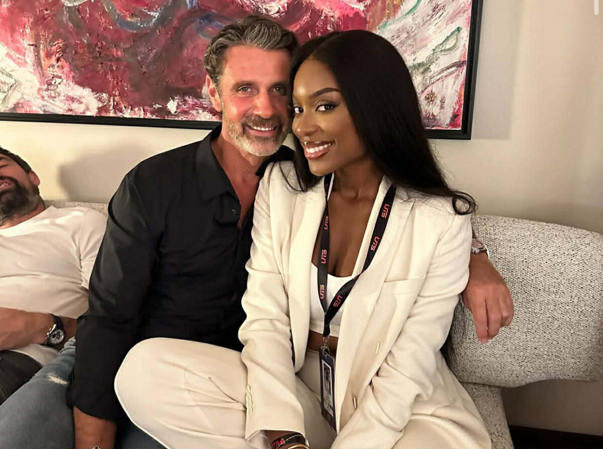 Mouratoglou și iubita sa mai tânără cu 24 de ani, pe Coasta de Azur. Cei doi au fost surprinși pe terenul de tenis