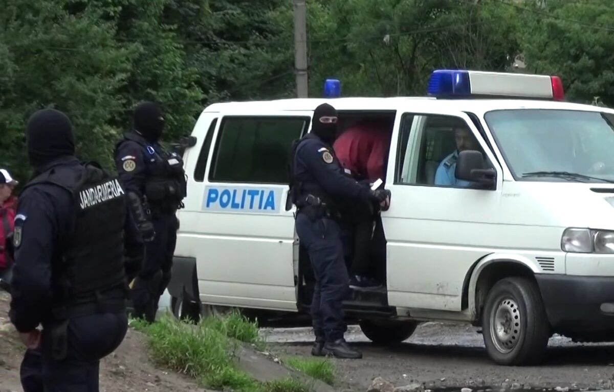 Percheziții la două mari firme din Prahova. Suspiciuni de poluare a unui râu din Ploiești. Update