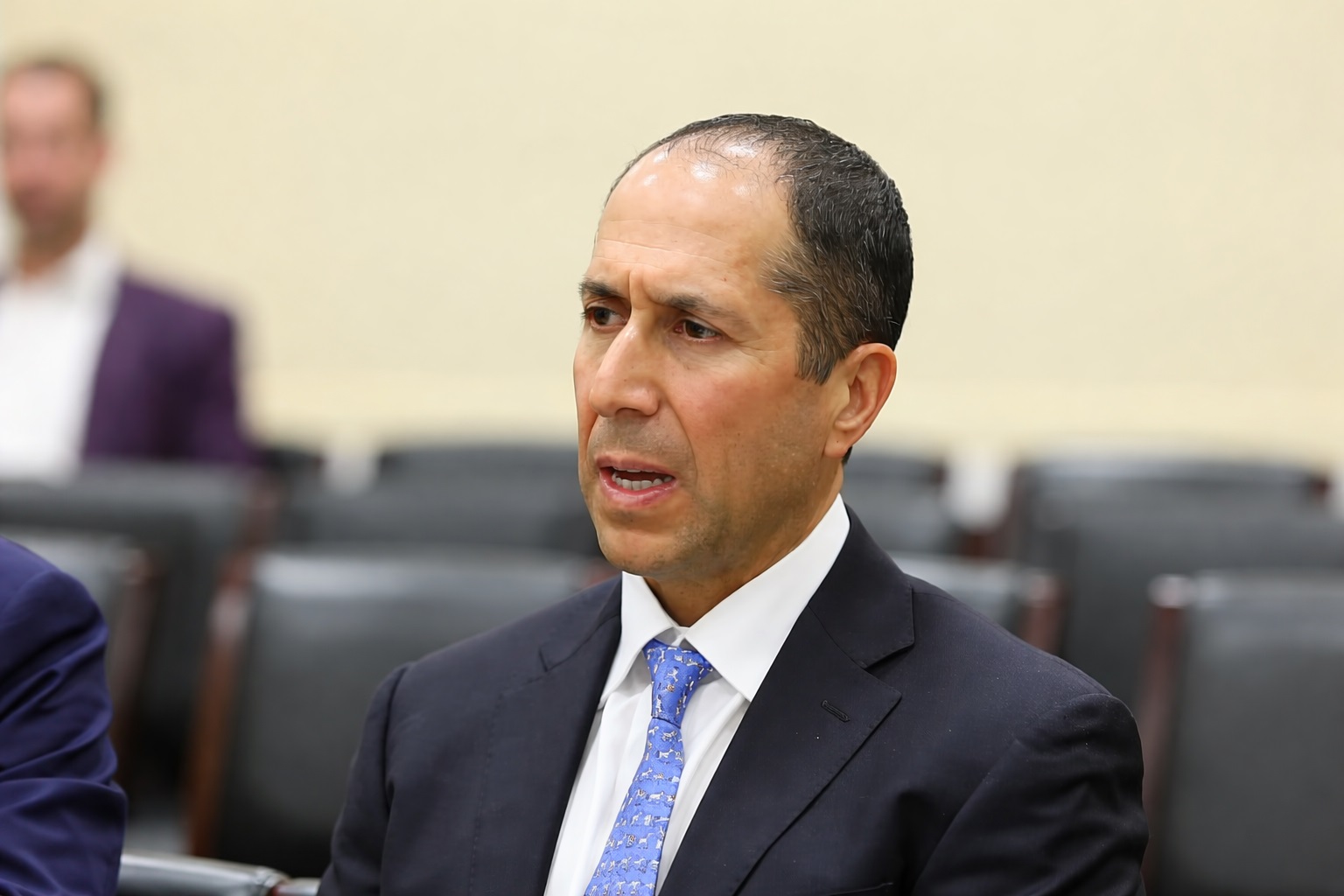 Detaliul ignorat în scandalul Epstein. Anchetatorii au scăpat un lucru esențial. Mărturii surprinzătoare din Congresul SUA