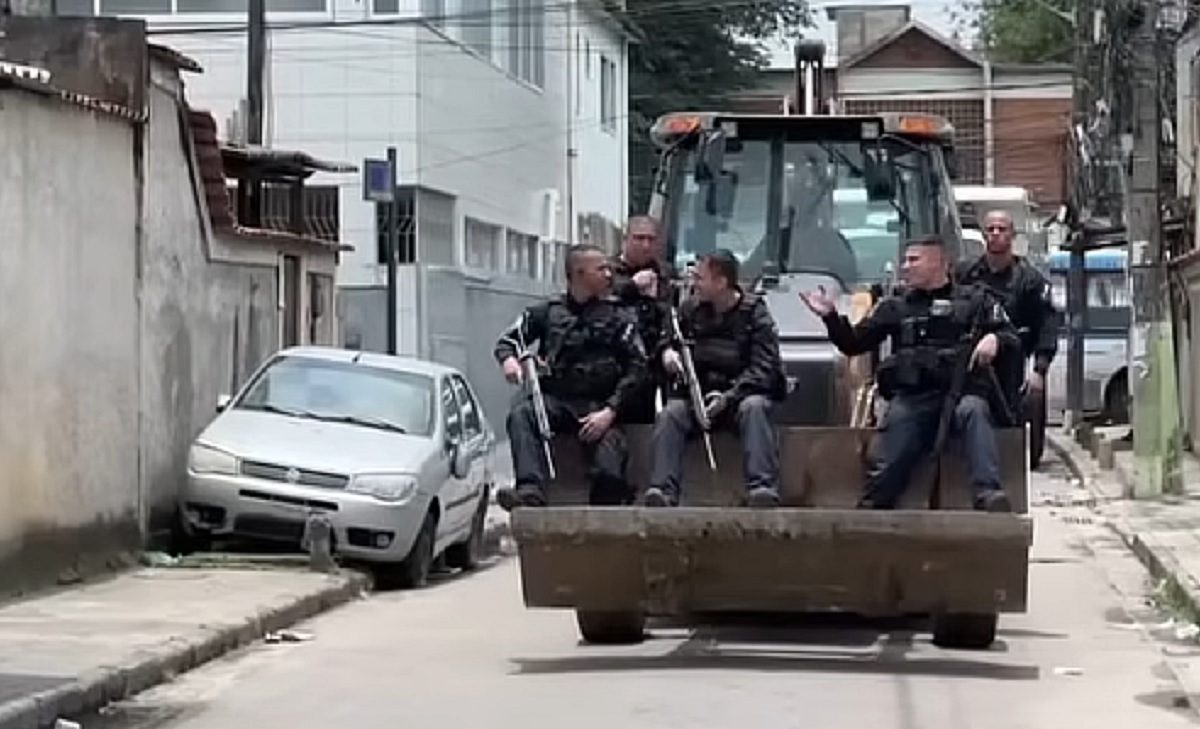 Operațiune a poliției în Rio de Janeiro soldată cu cel puțin opt morți, pe fondul tensiunilor din favele