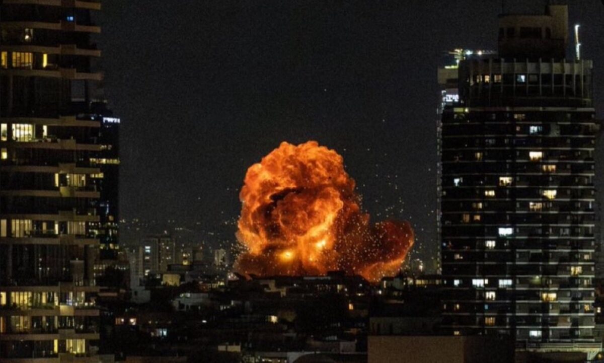 Tel Aviv, sub asediu. 48 de ore de atacuri cu rachete și stare de urgență în Israel