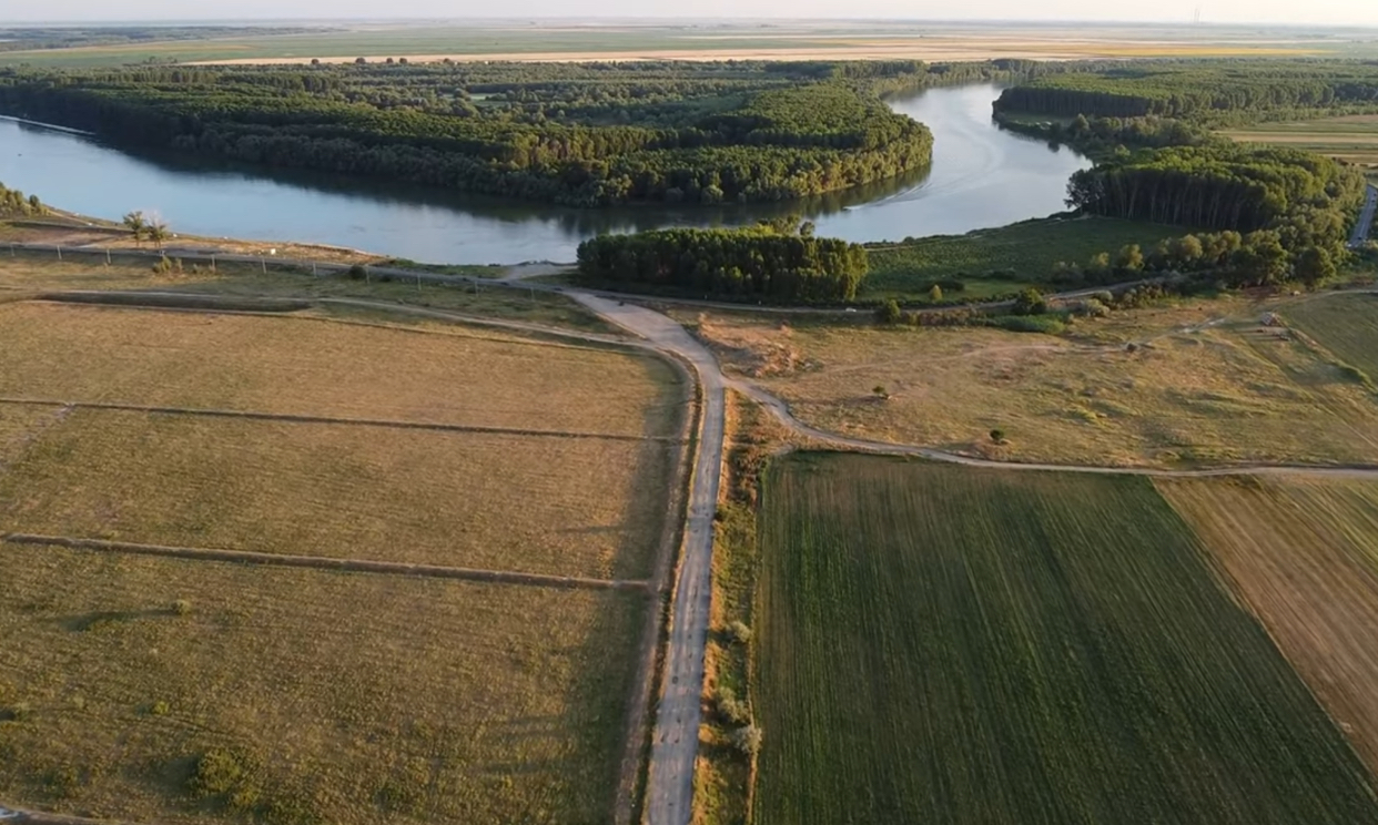 Trageri cu muniție de război în brațul Măcin al Dunării. Restricții în zonă