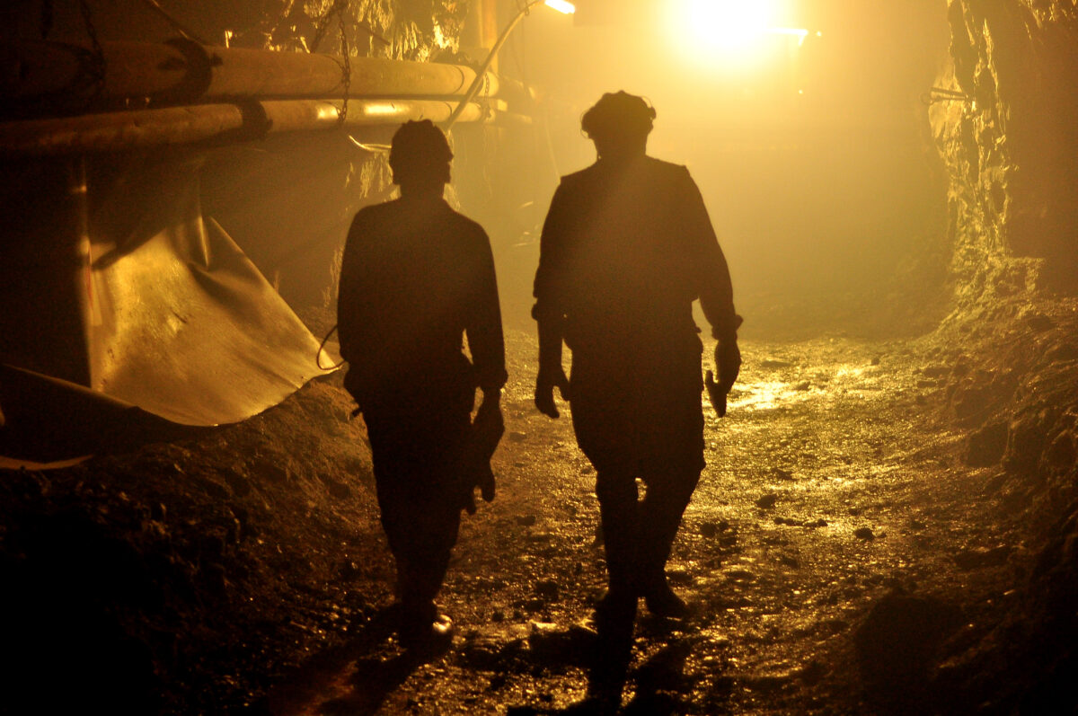 Sindicatul face apel la solidaritate în rândul minerilor de la Complexul Energetic Oltenia