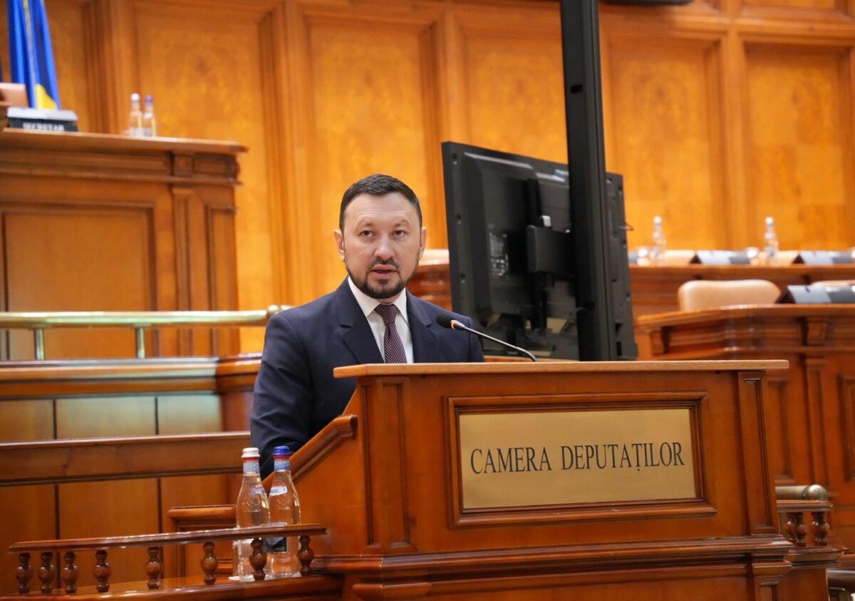 PNL trece în opoziție dacă se face majoritate PSD-AUR, spune Mircea Fechet