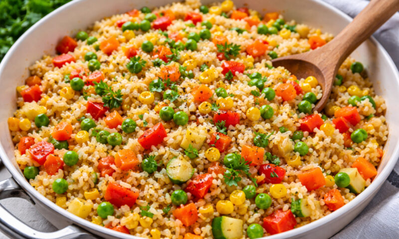 Cum faci cel mai bun orez cu legume bob cu bob: ingrediente și pași simpli de urmat