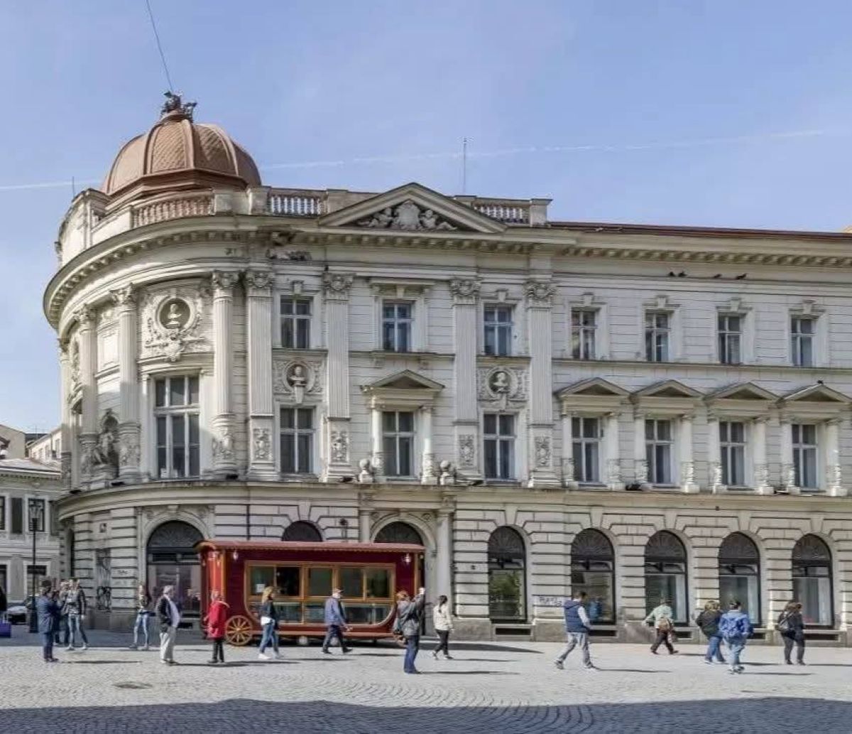 Palatul Dacia - România va fi consolidat și modernizat, anunță primarul Capitalei. La cât se ridică investiția totală