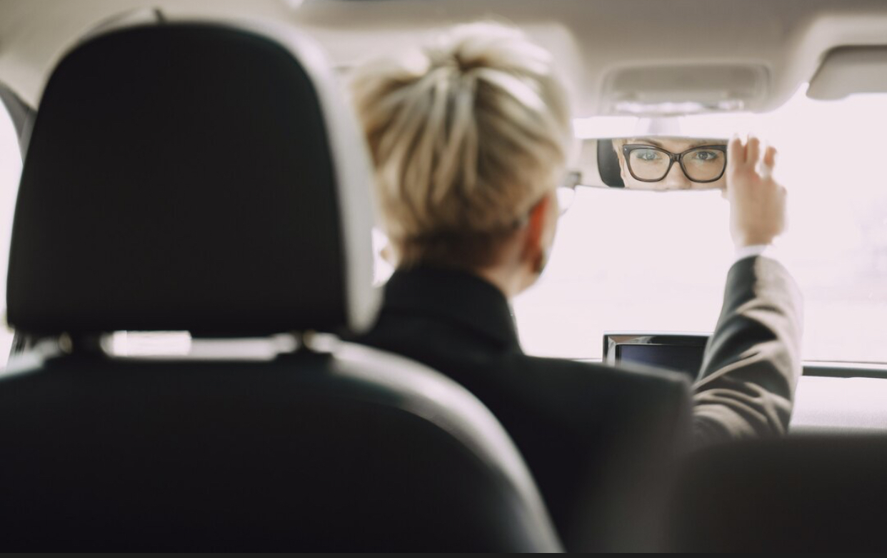 Ce candidați pot fi respinși automat la examenul de permis