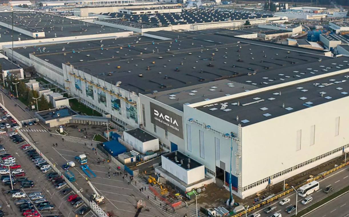 Renault cere Uzinei Dacia din Mioveni reducerea costurilor: Tendința este îngrijorătoare. “Striker” nu va fi produs în România