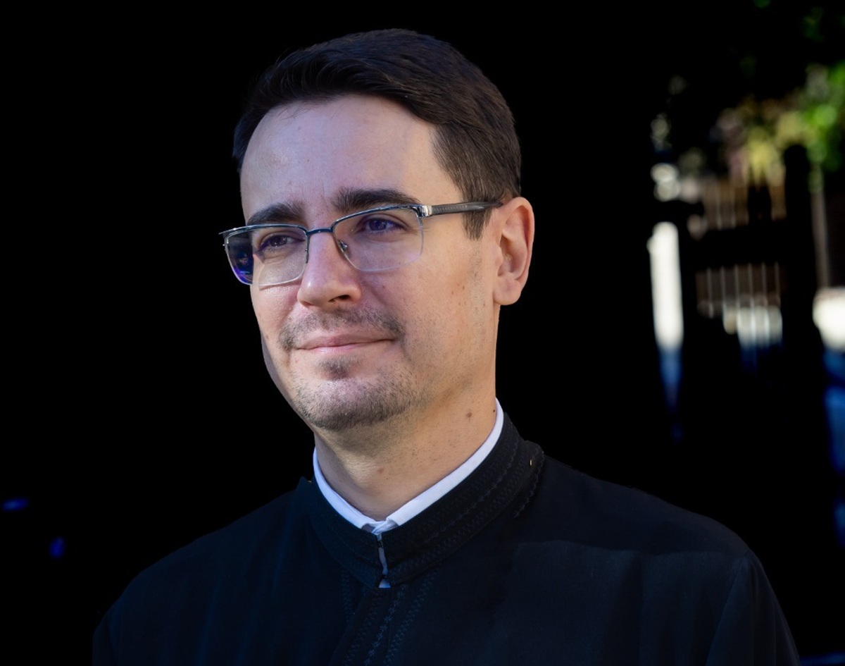 Adrian Agachi, răspuns tăios pentru Andrei Caramitru: Biserica își apără credința și valorile