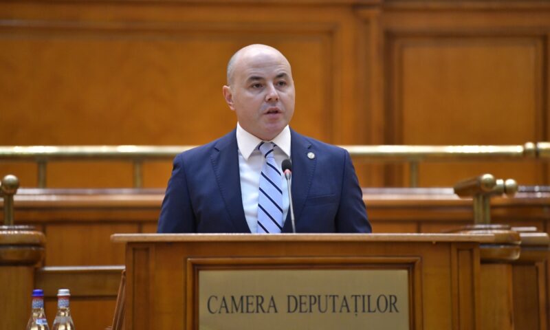 Alexandru Muraru: „Preşedintele a rupt astăzi definitiv relaţiile cu PNL”