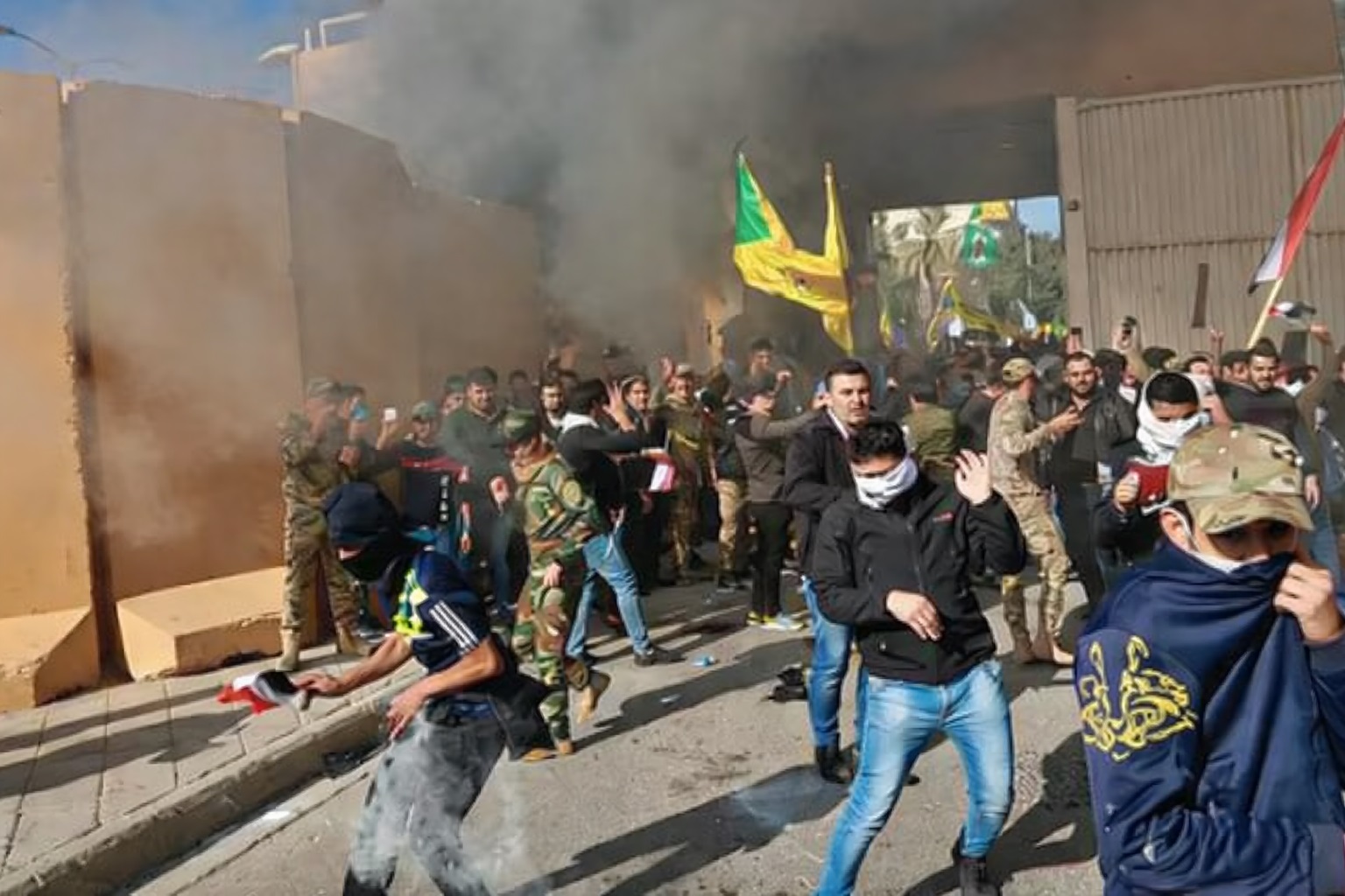 Noi atacuri împotriva facilităților SUA din Irak. Misiunile diplomatice, tot mai des atacate