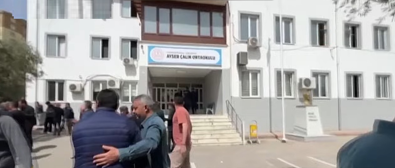 Al doilea atac armat la o școală din Turcia, în 24 de ore. Patru morți și 20 de răniți după ce un elev a deschis focul