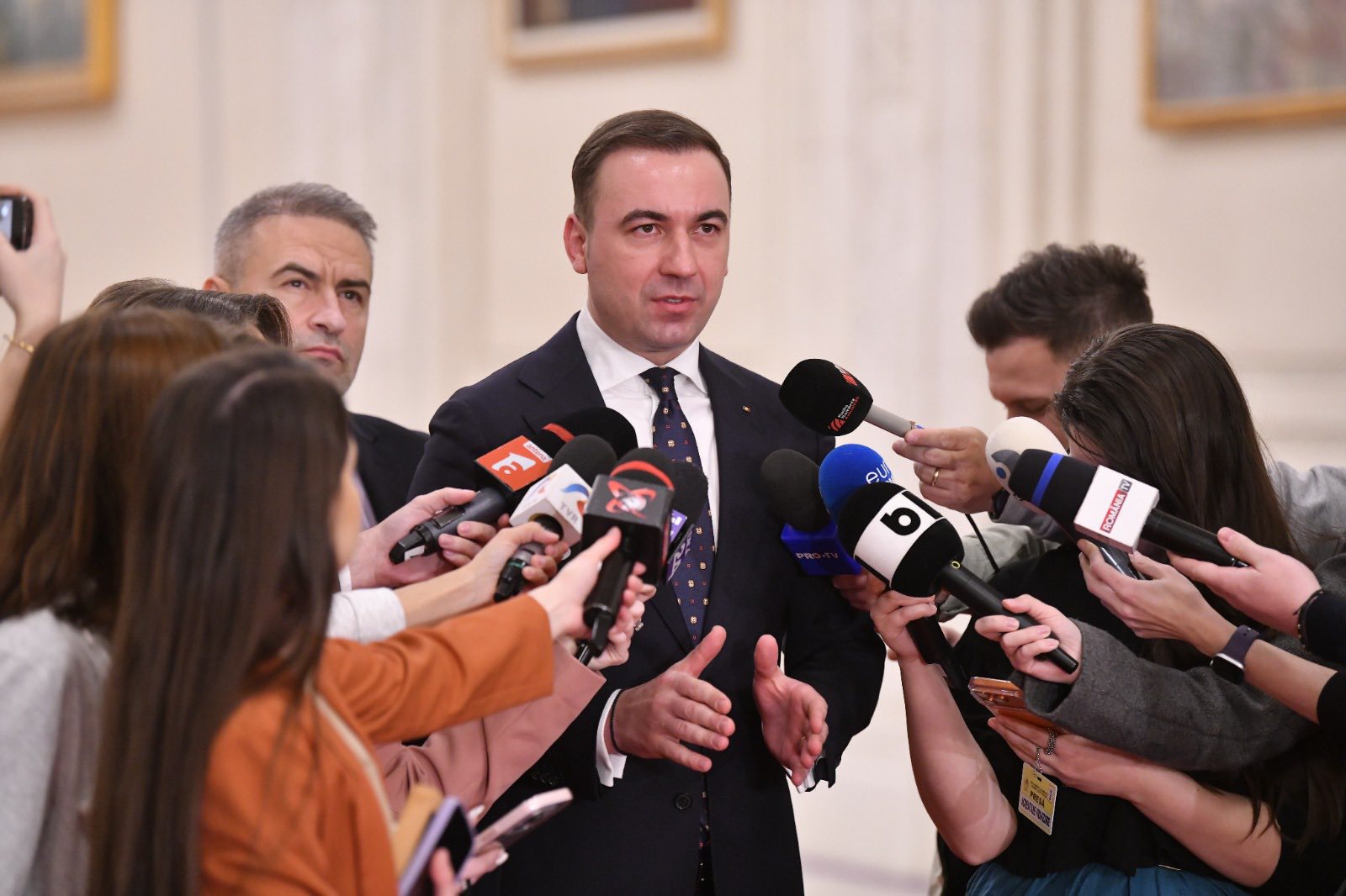 România are stocuri suficiente de carburanți. Ce spune ministrul Energiei despre producție și importuri