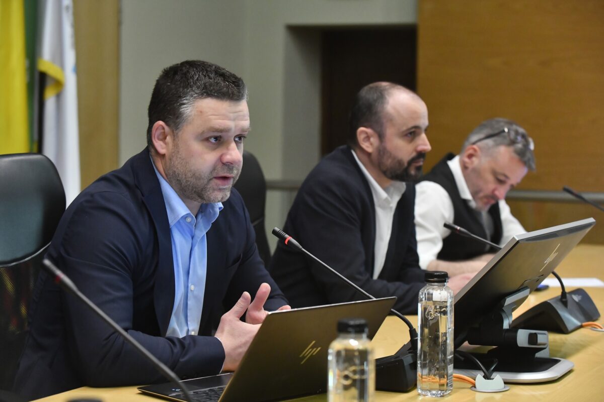 Ciprian Ciucu vrea să reducă numărul benzilor de circulație pe Calea Victoriei