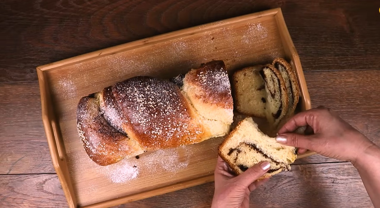 Panettone câștigă teren în fața cozonacului tradițional. Cât plătesc românii pentru cozonacul italian