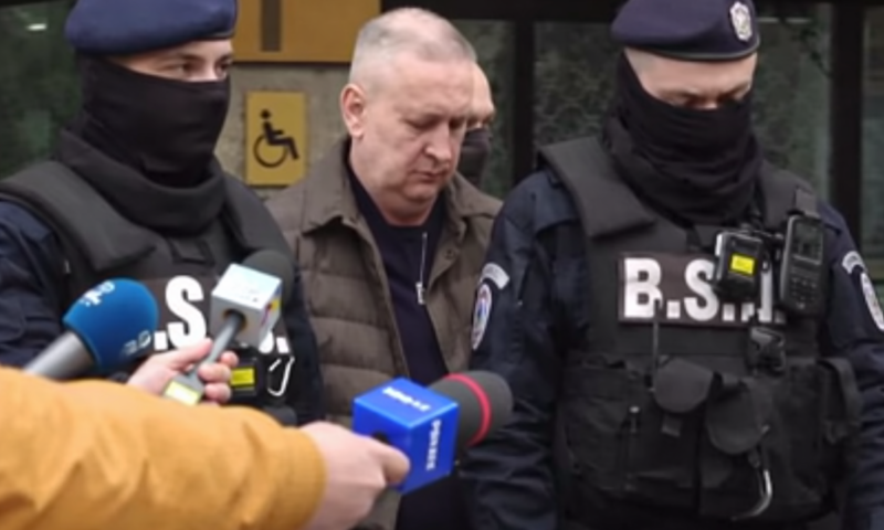 Cristian Anton, fost șef ARR, rămâne în arest. Acuzații de mită și grup infracțional organizat