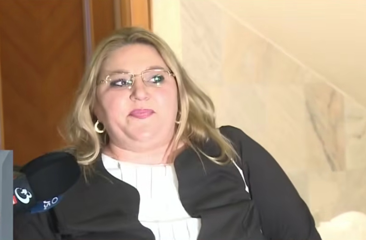 Diana Șoșoacă, la un pas de ridicarea imunității în Parlamentul European după votul din Comisia JURI