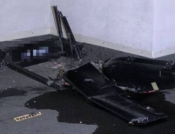 Alertă de securitate la Chișinău. Obiect asemănător unei drone, găsit pe acoperișul unui bloc din Capitală