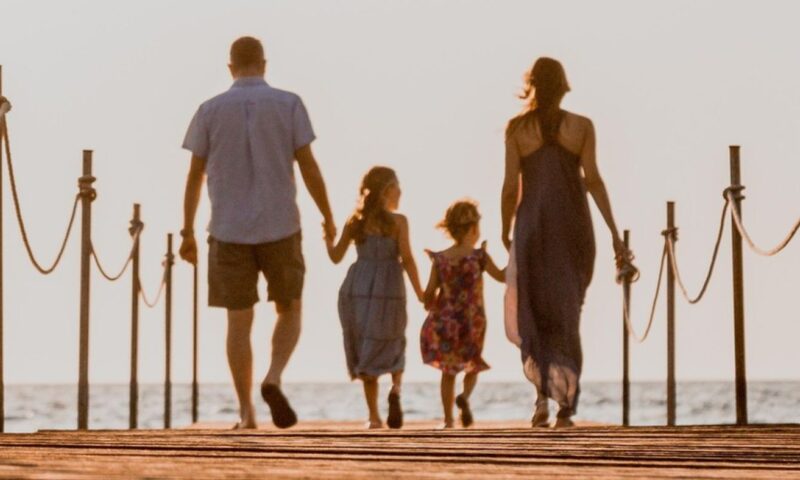 Ce trebuie să ofere bărbatul femeii ca familia să fie fericită. Rețeta părintelui Ioana